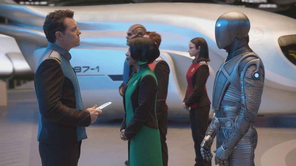 смотреть новые сериалы 2022 года