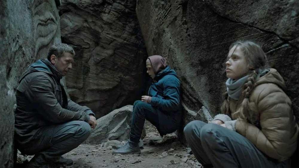 сериал похожий игра на выживание 2020